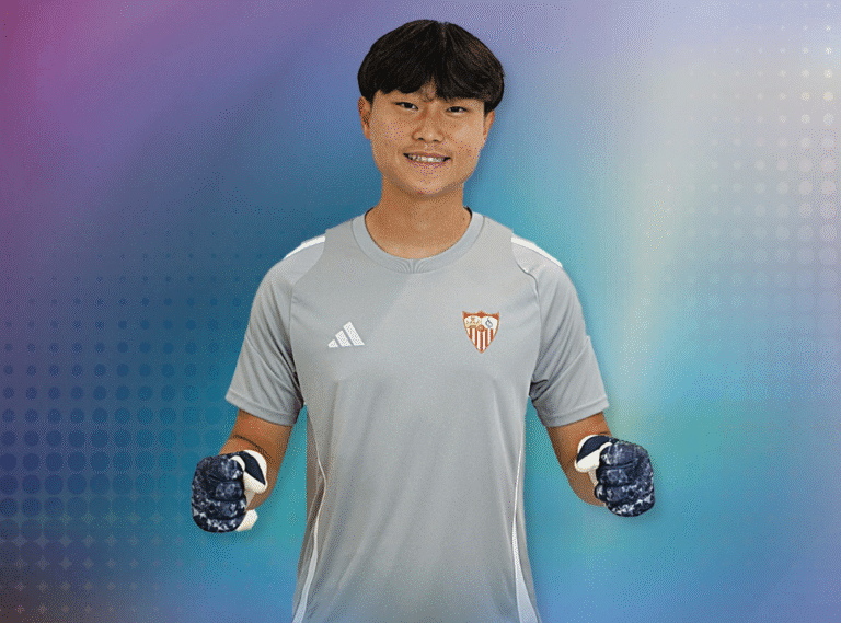Aaron Ang, Kiper Muda Indonesia, Resmi Gabung Sevilla