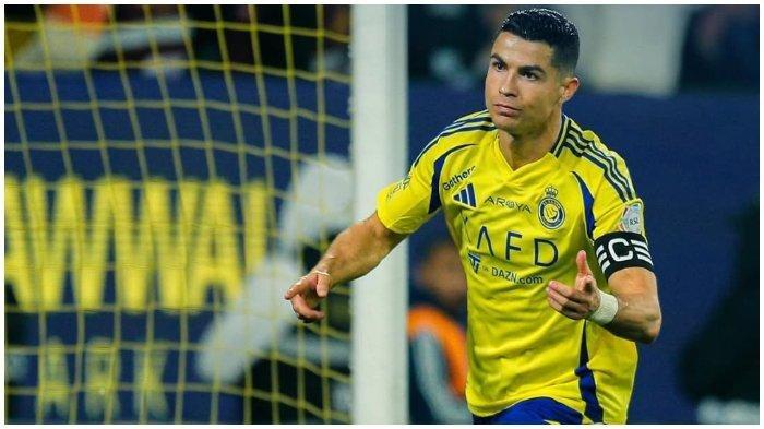 pemain bola gol usia tua